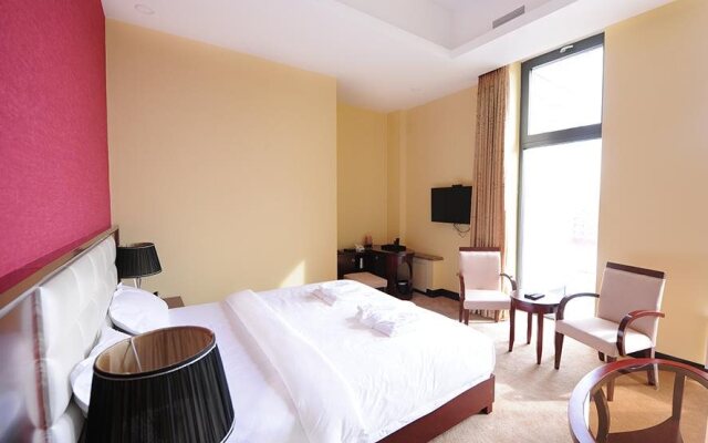 Soyol Hotel