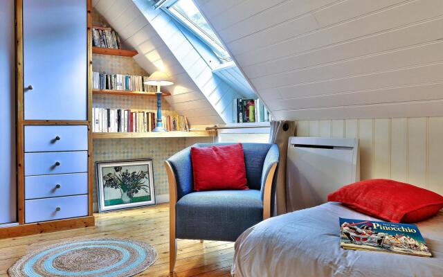 Inviting holiday home in Huelgoat with terrace