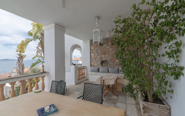 Villa Sonali with Breathtaking Views