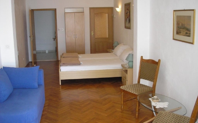 Apartment Zelko - garden and barbecue: A3 Hvar, Island Hvar