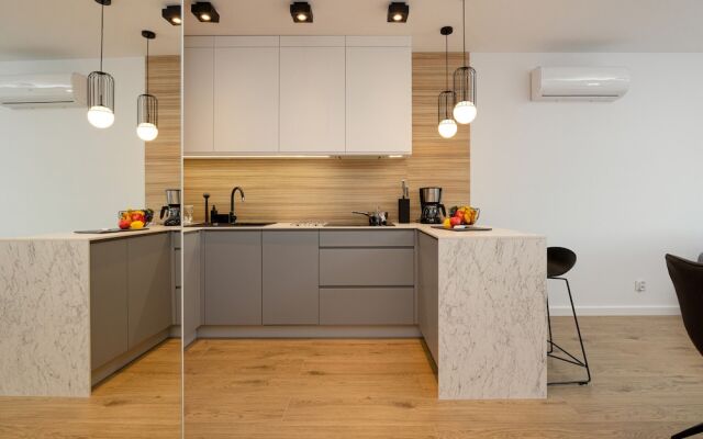 Pearl Marina Apartment by Renters