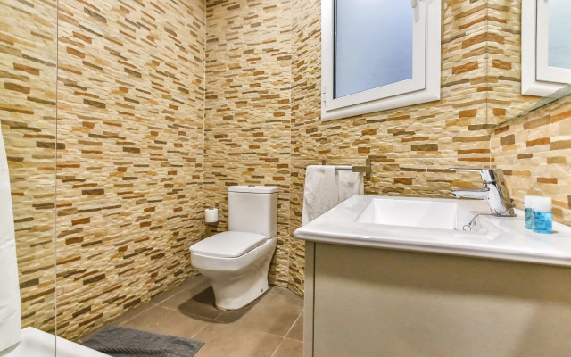 Laramond Barcelona Rooms