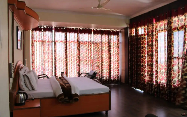 Hotel President