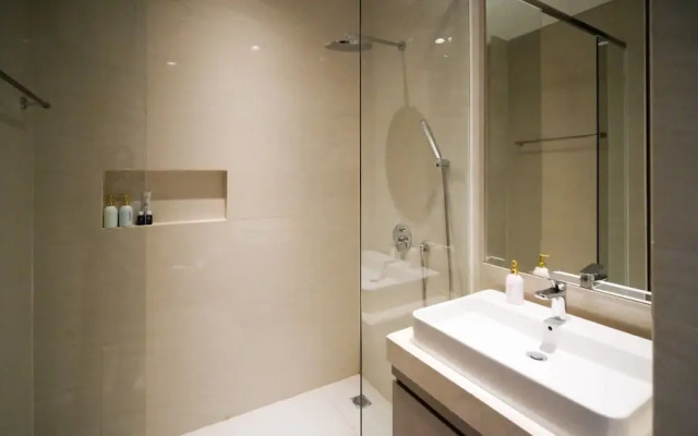 Wonderful And Cozy Stay 2Br At The Rosebay Apartment