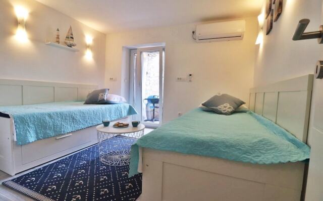 House Stone House Mia Casa