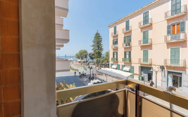 Maiori Suites