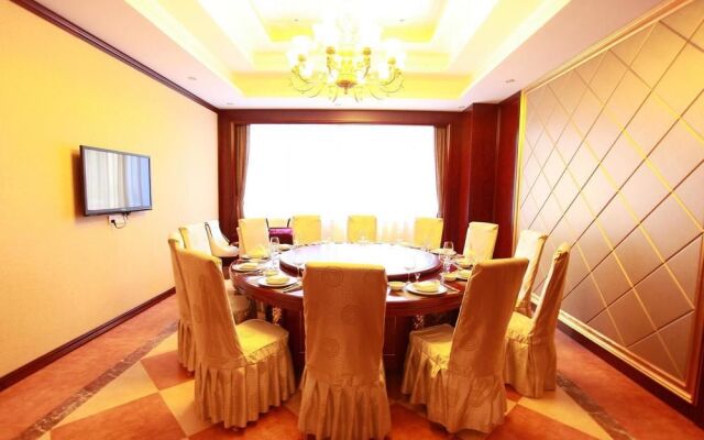 Huamao Hotel