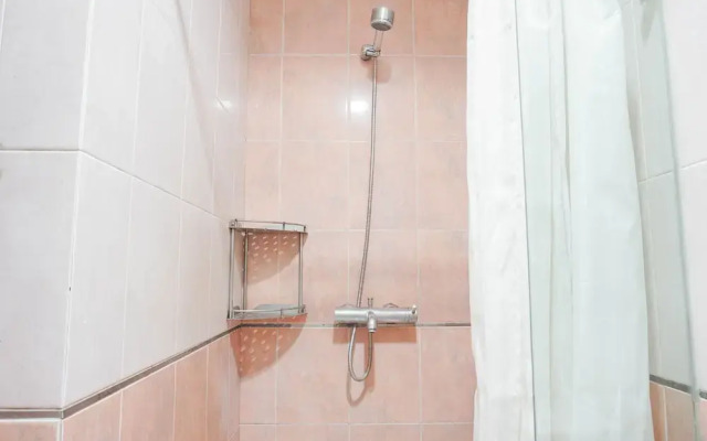 Comfy And Tidy Studio Apartment At Tamansari Sudirman