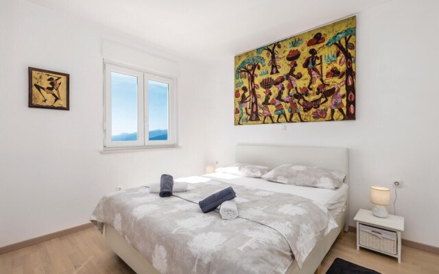 Beautiful Home in Kastav With Wifi and 2 Bedrooms
