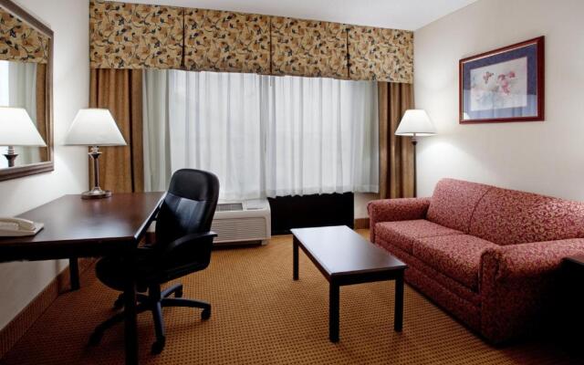 Lexington Inn and Suites