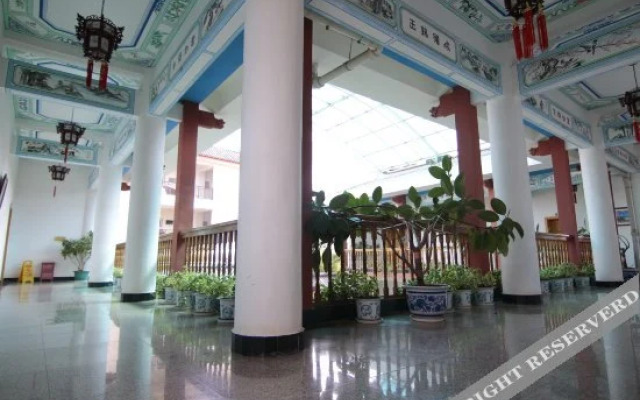 Yunwu Hotel