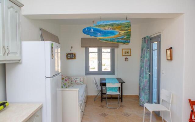 Armonia Studios and Villas
