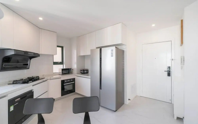 Tyms 3BR 2BA Apt Novel Garden Metro