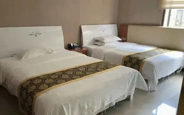 Roden Margis Hotel