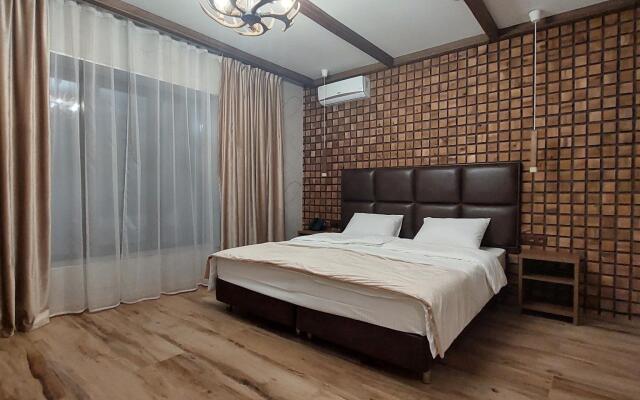 Apartments at the Red wood Hotel
