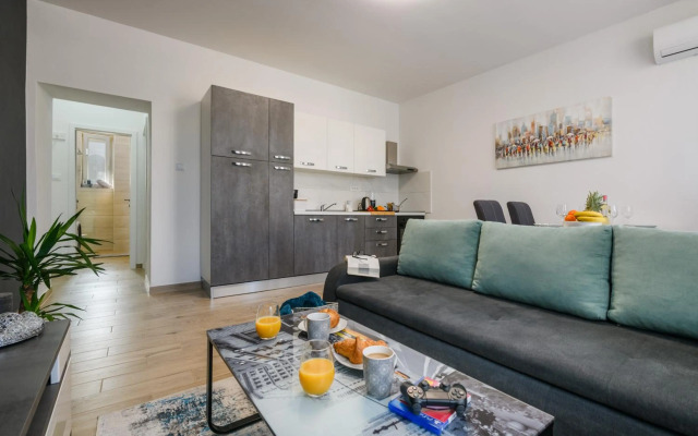 Cosy apartment Klara