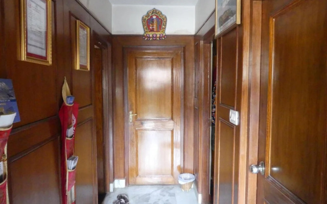 Sherpa Home Hotel