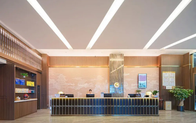 Zhangjiajie Metropolo Hotel