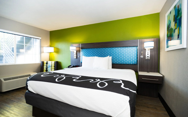 SureStay Plus Hotel by Best Western Point Richmond