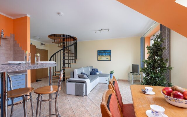 Apartment With Balcony by Renters