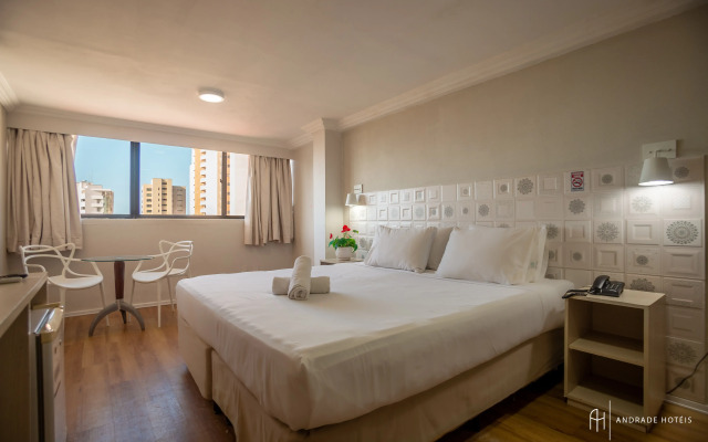 Rede Andrade Casa Blanca Hotel