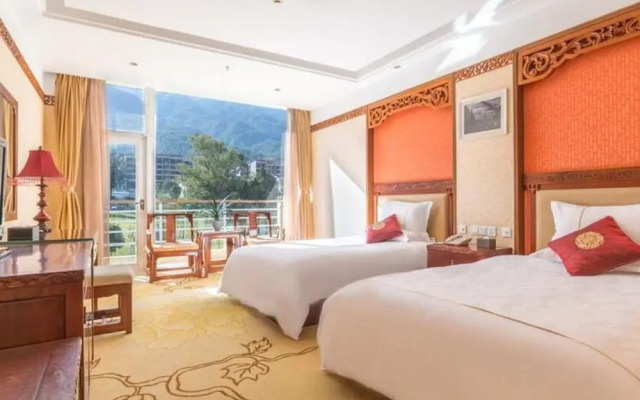 Floral Hotel Dali Zhonghefang