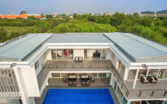 DaVinci Pool Villa Pattaya