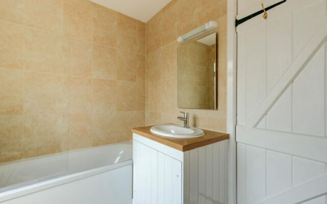 Holiday Home Shutler