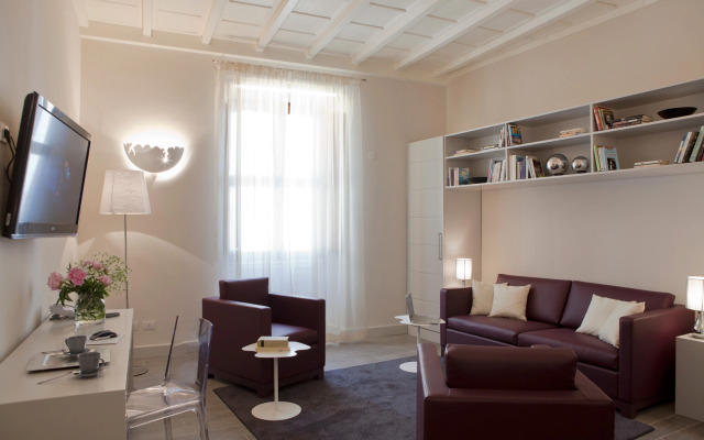 Navona Palace Luxury Inn