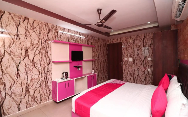 Jatin Hotel By OYO Rooms