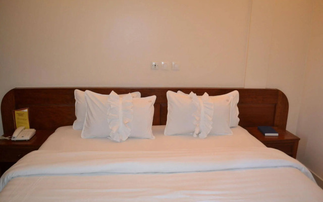 Planet Hotel