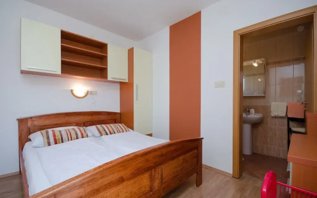 Apartments Mirjana