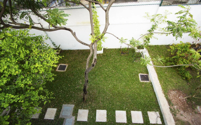 Ellens Place