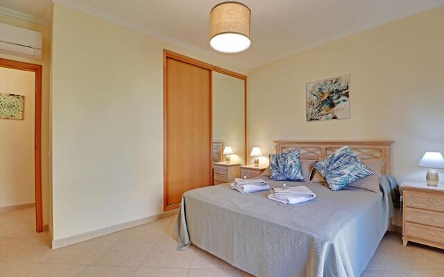 Vilamoura Delight With Pool by Homing