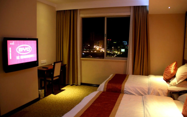 Overseas Chinese Hotel