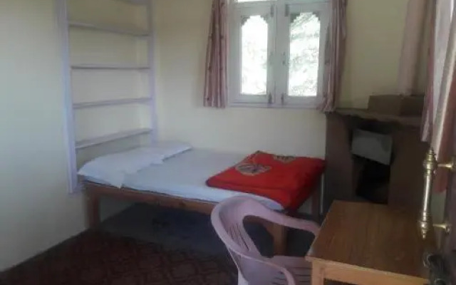 Khim's Guest House & Restaurant