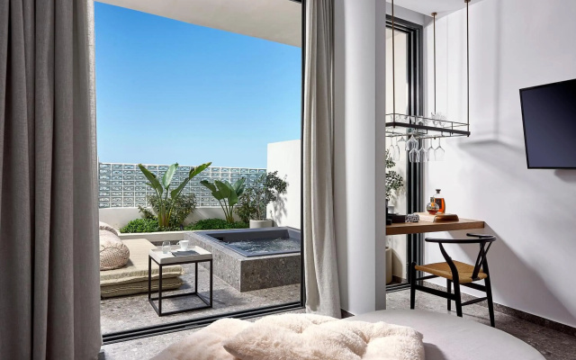 Dyo Suites