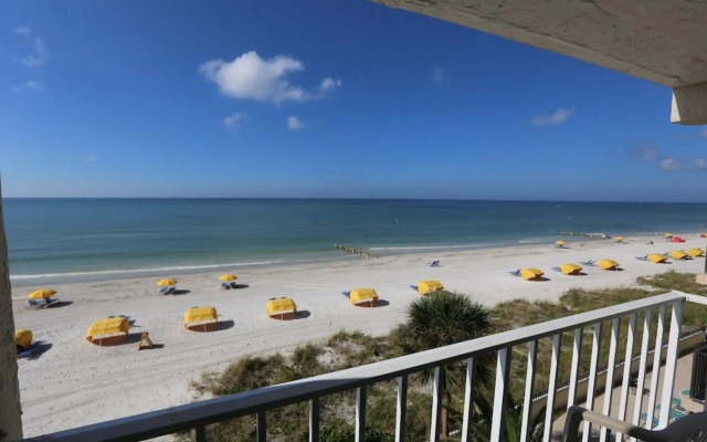 Shoreline Island Resort - Exclusively Adult