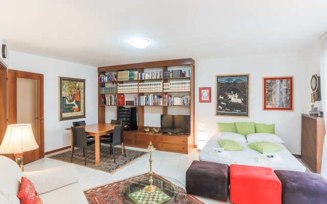 Marconi Oriental Style