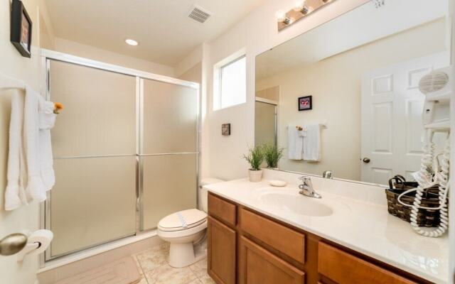 241 Las Fuentes Drive 6 Bedroom Home by Redawning