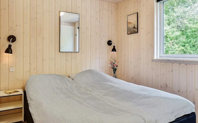 Chic Holiday Home in Hovedstaden near Sea
