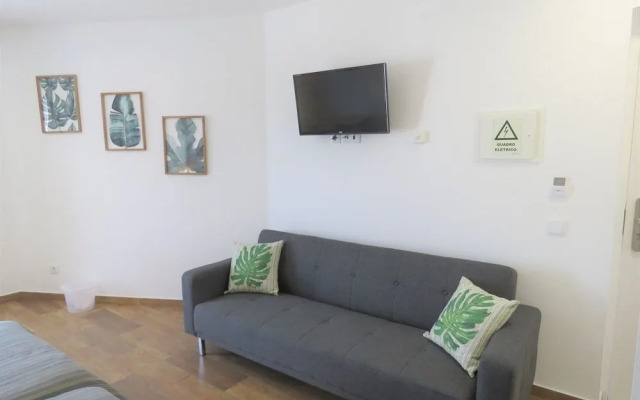 Sagres Sun Stay - Surf Camp & Hostel