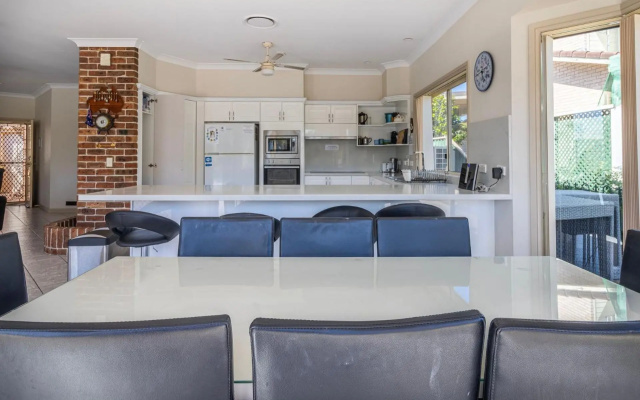 Cormorant Waterfront Home – Guest Rooms – Sussex Inlet