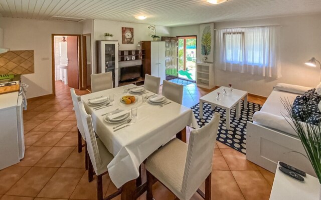 Awesome Home in Barban With 1 Bedrooms