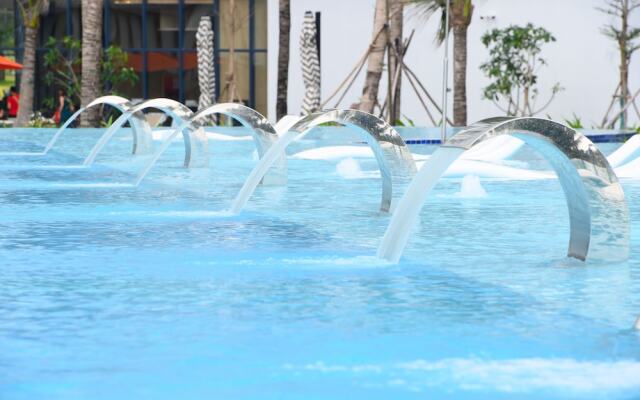 The Empyrean Cam Ranh Beach Resort