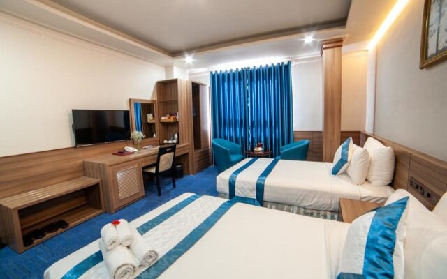 Rum Vang II Hotel