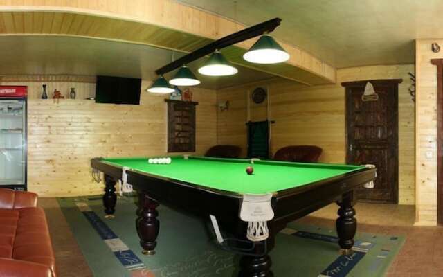 Villa Parliament Yablunytsya