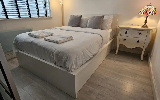 Peaceful & Elegant