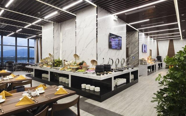 Emerald Bay Hotel & Spa Nha Trang