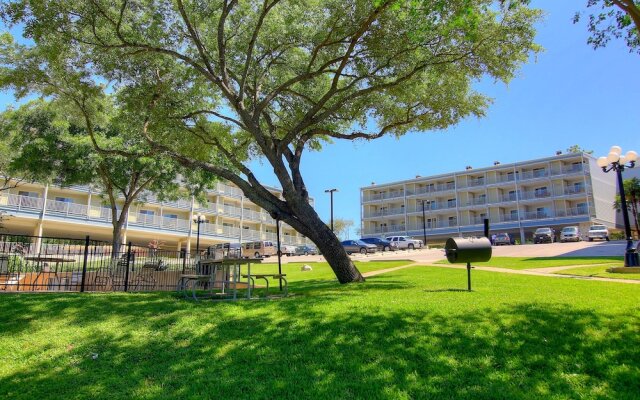 River Run Condominiums 203